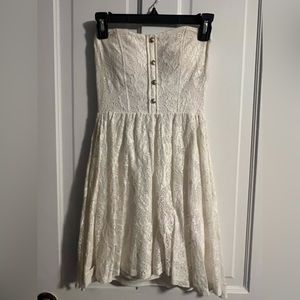 Subtle Sweetheart Strapless Lace Off-White Dress
